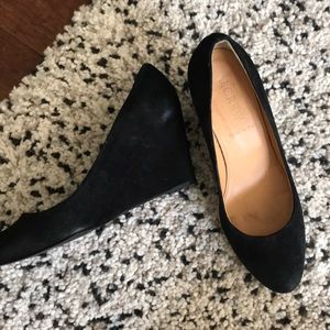 J crew black wedge pump size 6